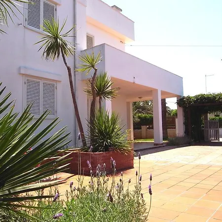 Delle Palme فيلة