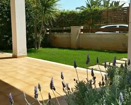 Delle Palme فيلة